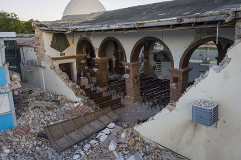Puerto Rico. Building with destroyed exterior following earthquake.