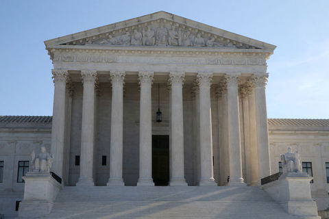 Supreme Court building in Washington D.C.
