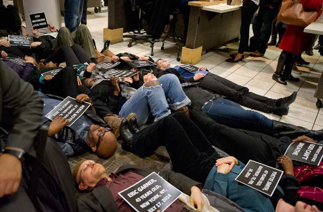 Clergy Stage a Die-in at Congressional Cafeteria for Black Lives Matter