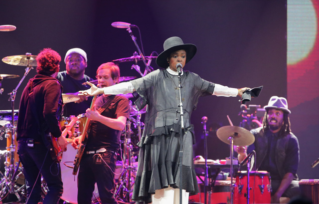 Lauryn Hill is Touring the U.S. and Europe This Summer