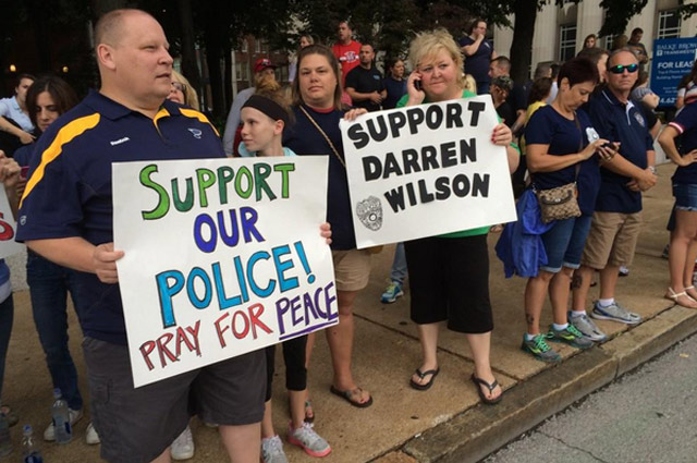 ‘Support Darren Wilson’ T-Shirts Have Sold Out Near St. Louis