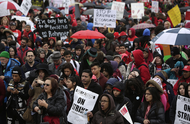 10 Tweets That Capture Chicago Teachers’ #FightForFunding From the Inside