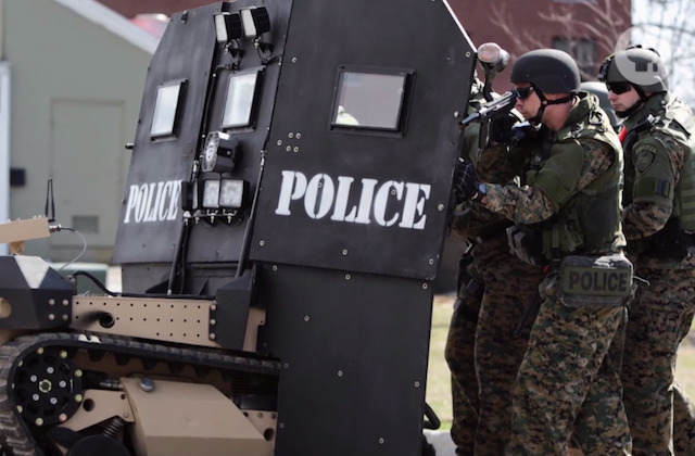 #PeaceOfficerPBS Trends as Network Screens Police Militarization Doc, Panel