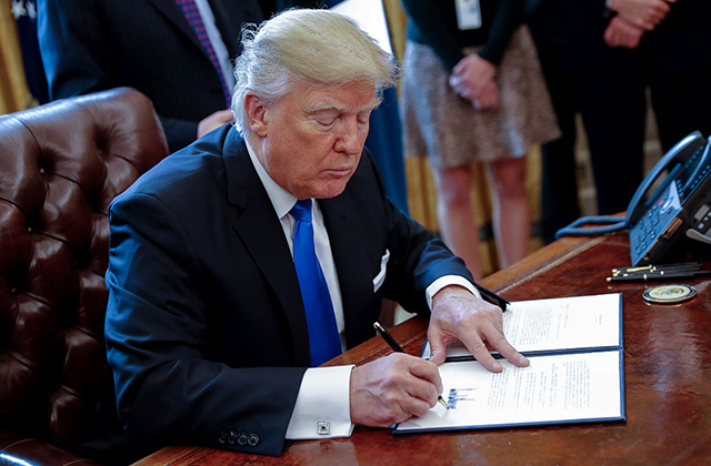 Trump Signs Executive Orders to Advance Keystone XL and Dakota Access Pipelines
