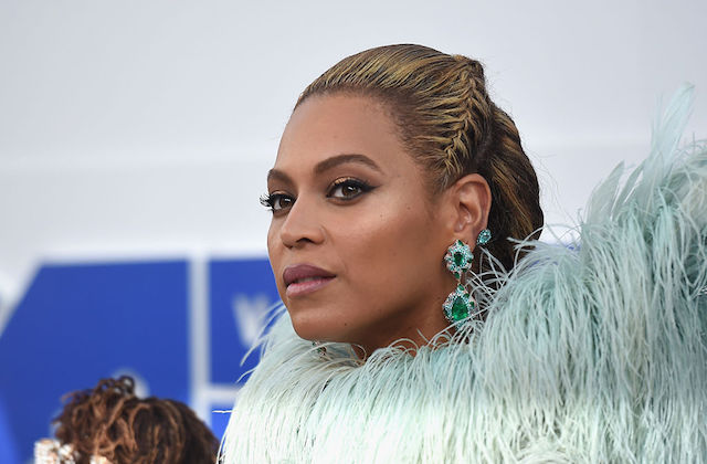 Beyoncé Tops 2017 BET Awards with 7 Nominations