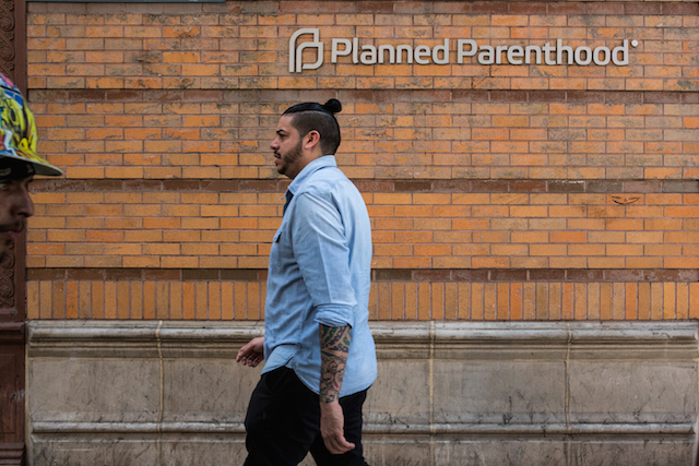 Memphis Planned Parenthood Clinic Focusing on Latinx Outreach Opens Next Door to an ICE Office