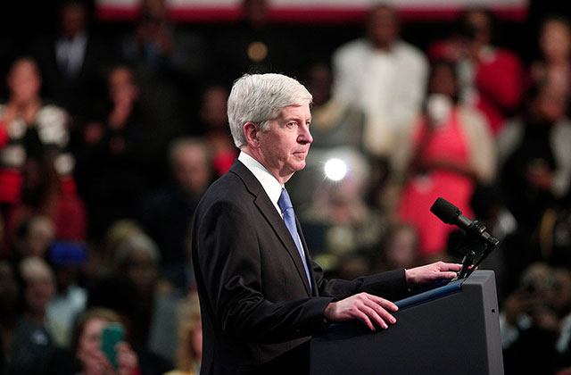 Environmental Group Gives Michigan Governor Failing Grade for How He Handled the Flint Water Crisis