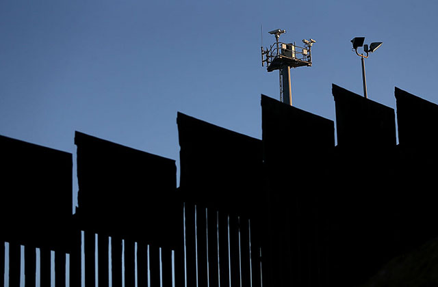 Environmental Group First to Sue Trump Administration for Border Wall