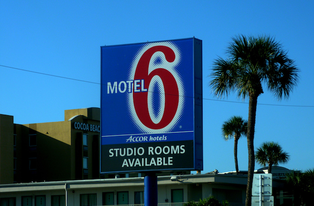 Motel 6 Says It Will Direct Employees Not to Share Guest Lists With Immigration Agents