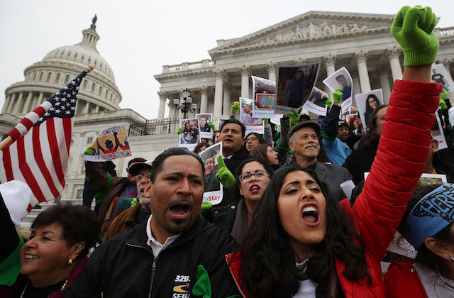 Federal Government Hurtles Toward Shutdown as Lawmakers Refuse to Budge on Immigration