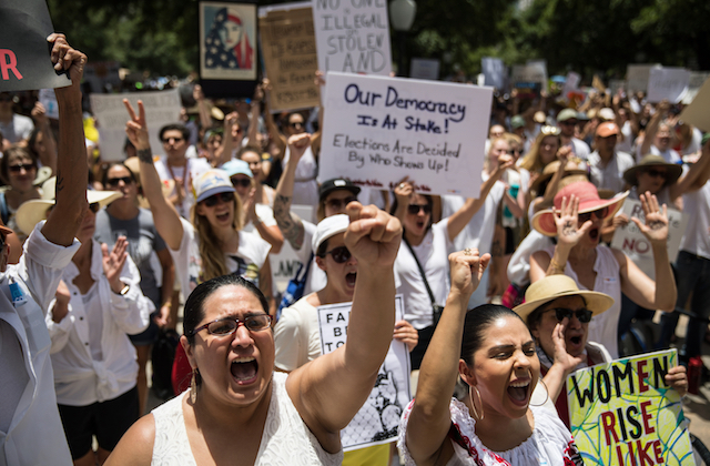 Massive Crowds Protest Trump Immigration Policies Over Weekend