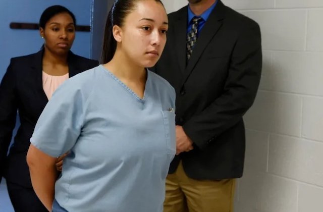 Sex Trafficking Survivor Cyntoia Brown Granted Clemency