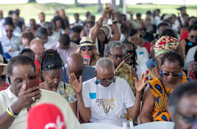 Descendants of Enslaved Visit Ghana to Memorialize Kidnapped Ancestors